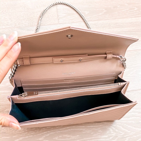 YSL Saint Laurent Monogram Wallet on Chain WOC - Picture 6 of 7